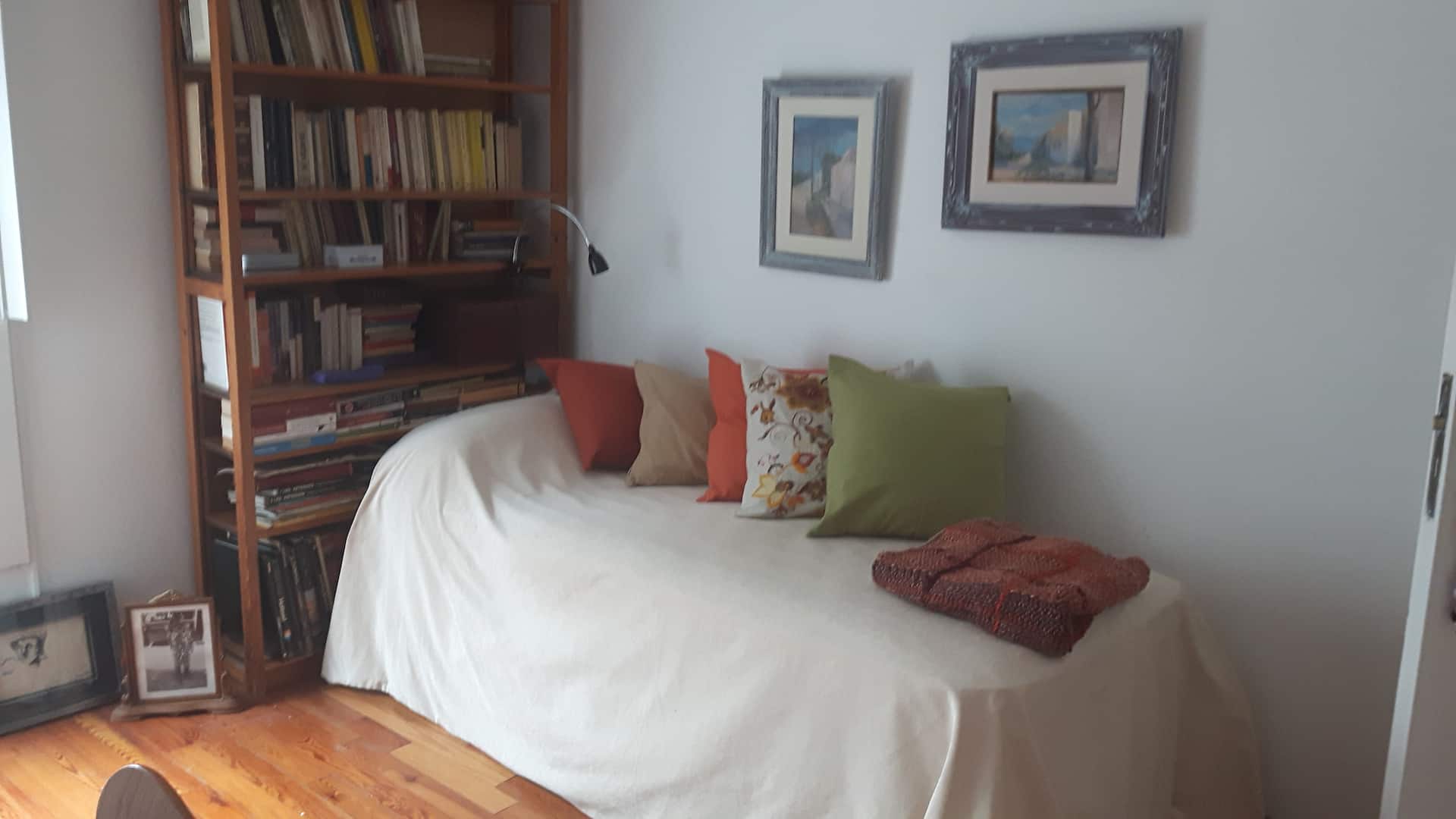 Studio apartment with en-suite bathroom in Palermo
