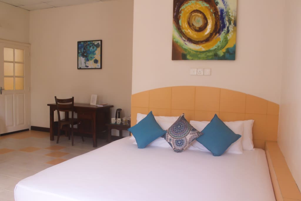 King size bed