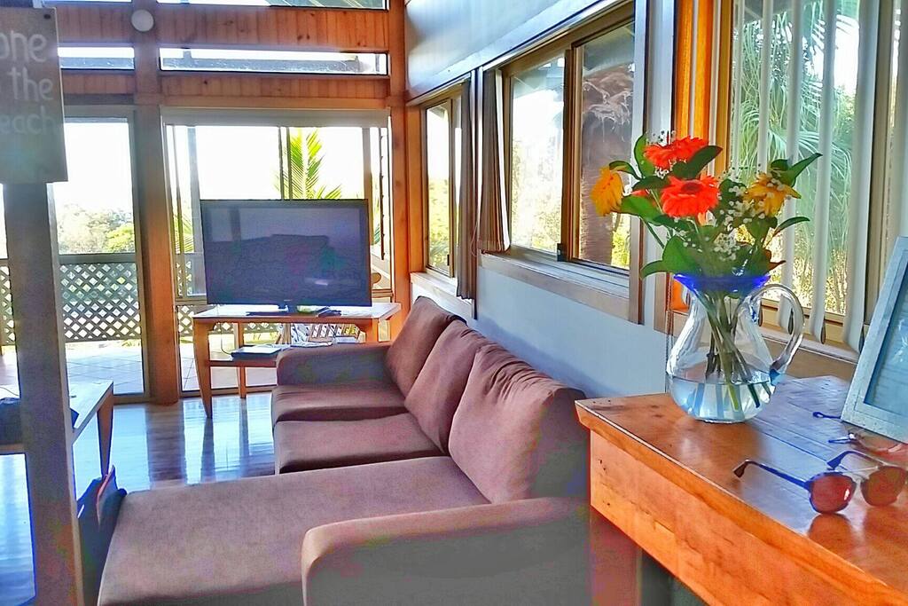 Large longe and TV with DVD