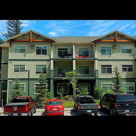 Airbnb Sparwood Vacation Rentals Places To Stay British
