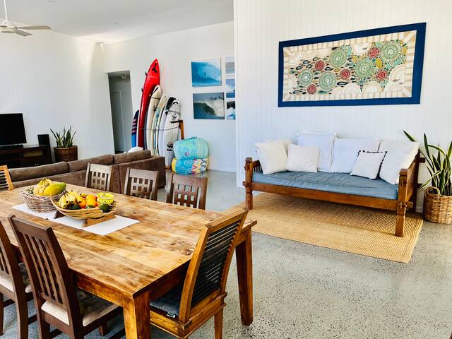 Harry’s at Cabarita Headland