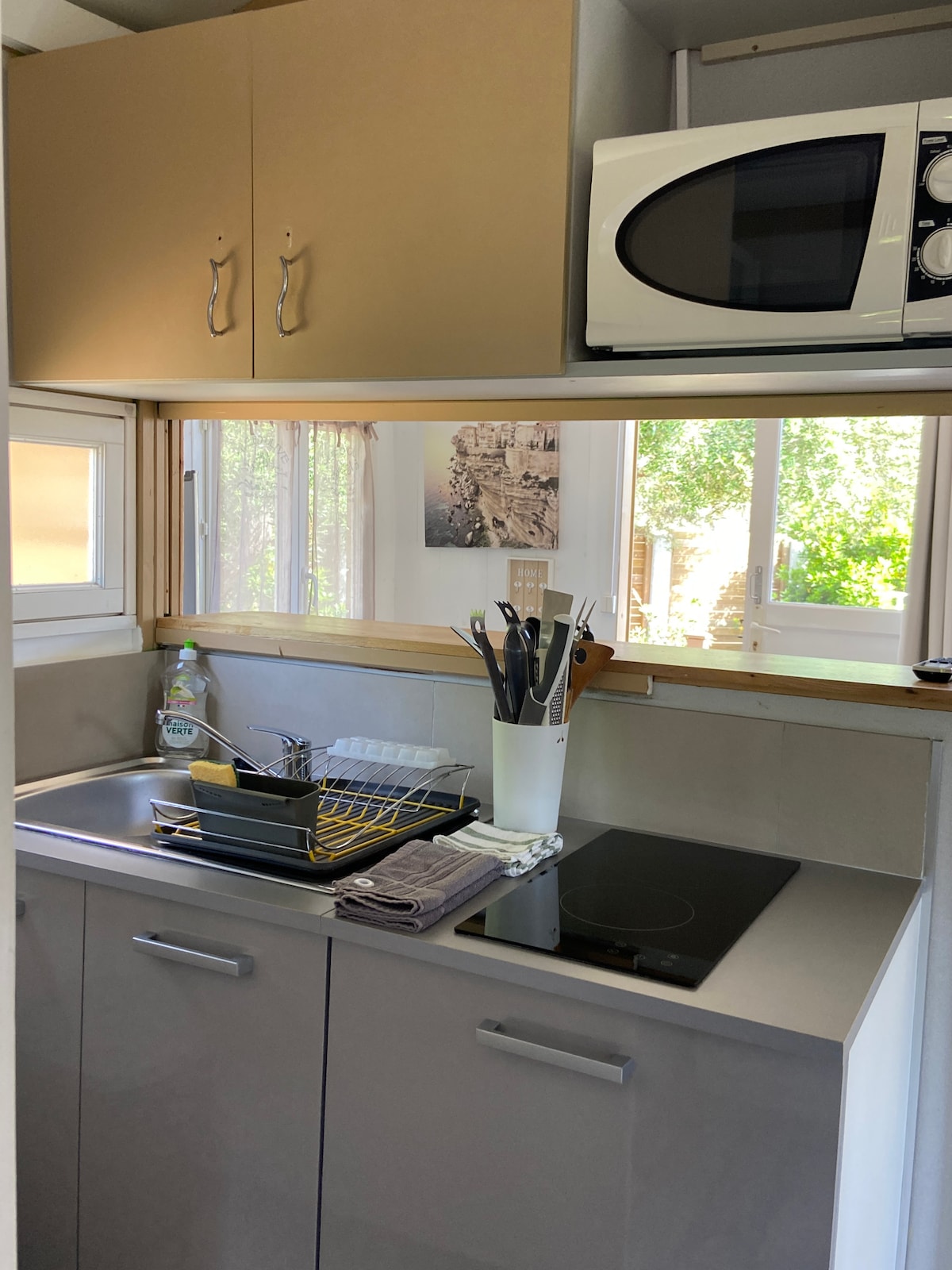 Popular Airbnb listing: Chalet Bonifacio in Bonifacio
