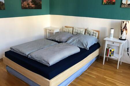 Sunny, quiet and good connections