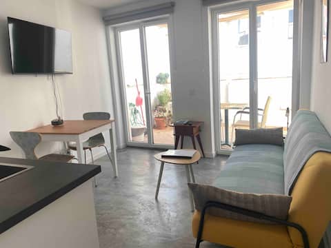 PIER34. Your stay in the old fishermen's district.