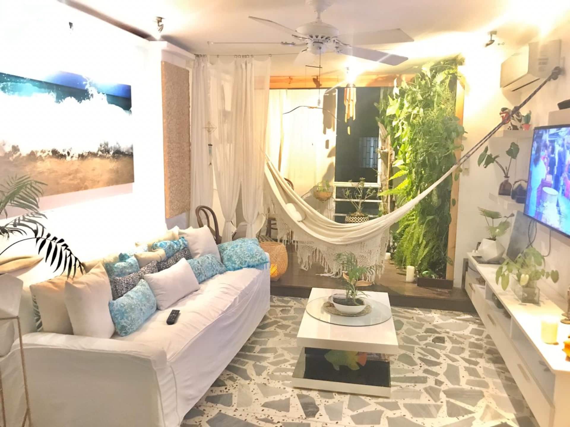 Tropical Garden Apartment in Riomar |Quiet Retreat