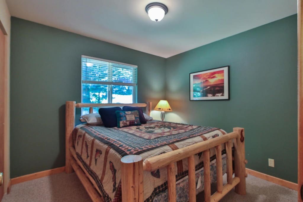 Queen Beds in all 3 rooms