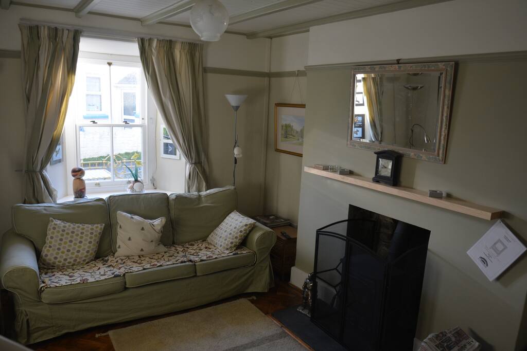 Living room daylight