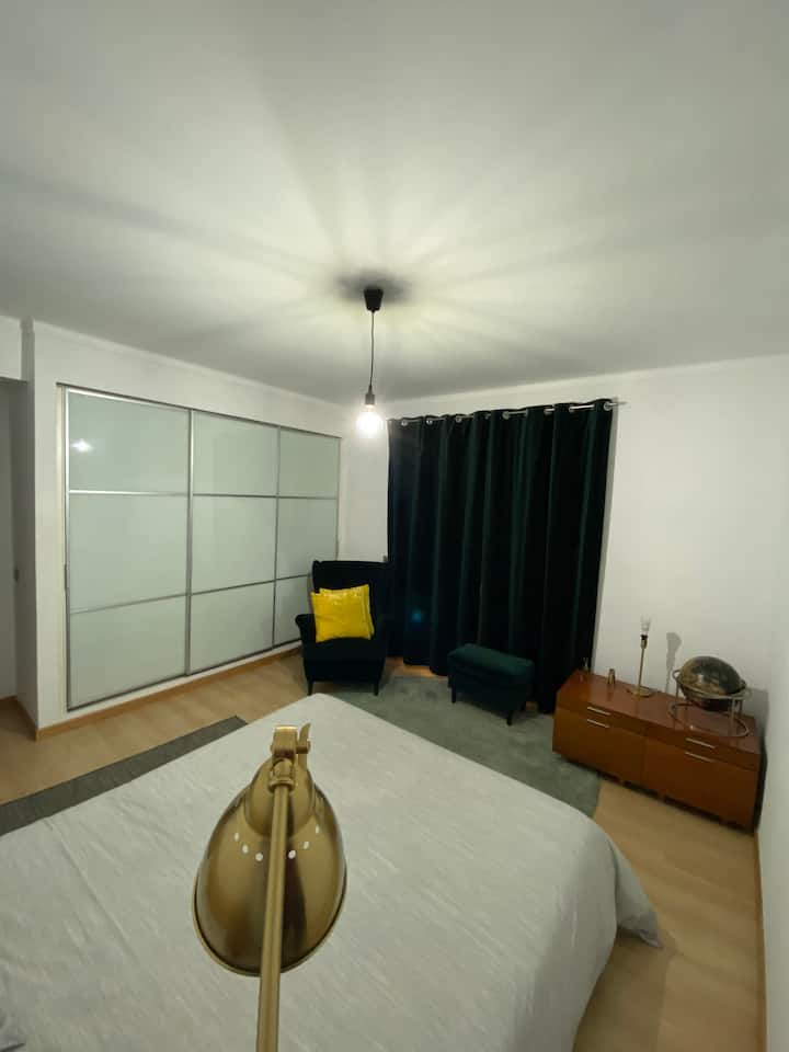 غرفة النوم 2