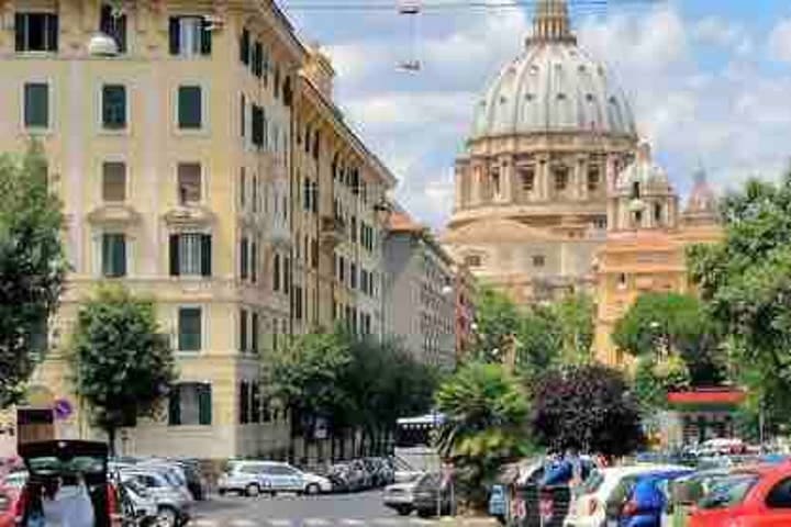 Next stop St Peter Rome – Apartment