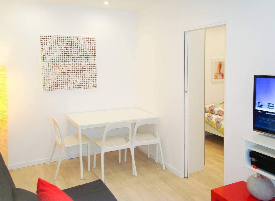 Salon/Lounge