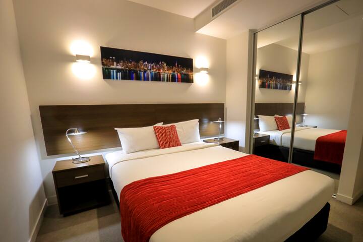 Two Bedroom Executive Apartment in CBD gallery image 4