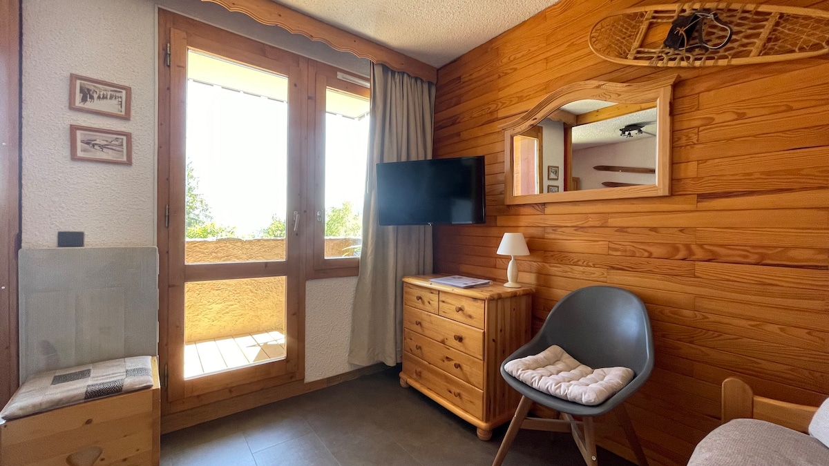 Erfolgreiche Airbnb-Immobilie: Back skis to Crève-Coeur’s hamlet in Les Avanchers Valmorel