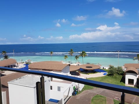 Beachfront Views / Ocean view in Playa Escondida