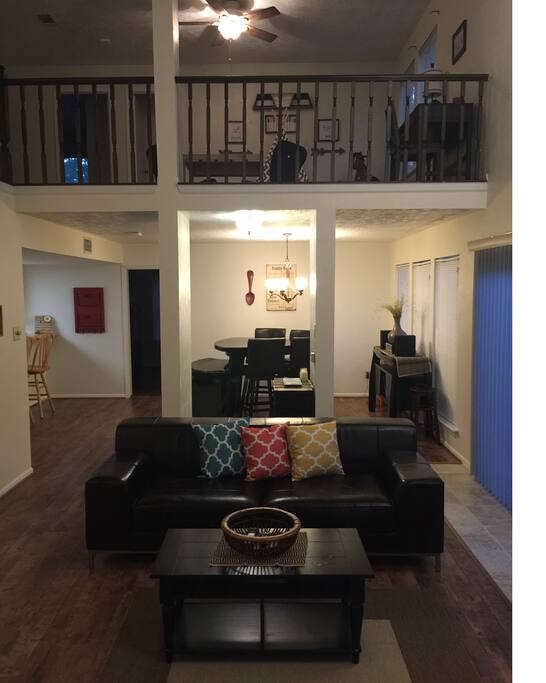 living room with open floor plan to dining room