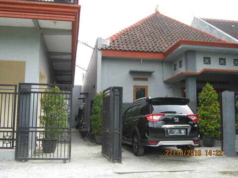 Rumah Selaras  Jombang
