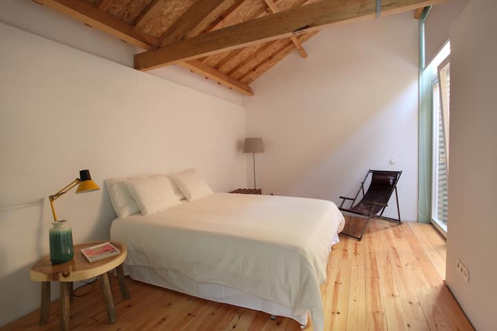 Camera 3 (letto matrimoniale /stanza principale con bagno)