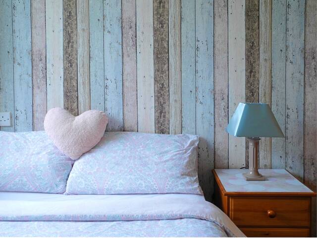 SOUTH PARK VIEW! House of Swans No3 Ensuite