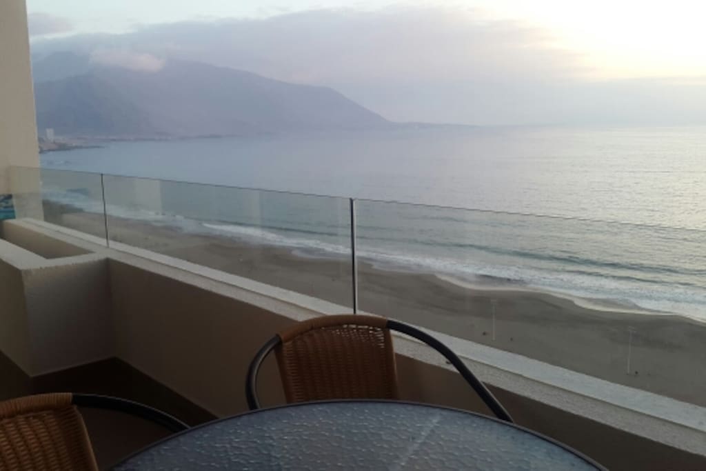 Terraza y Vista al Mar