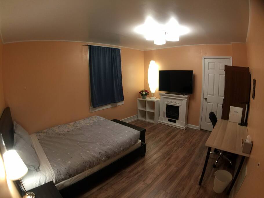 Draw the shade and you can sleep in. The Queen size bed with memory foam mattress for a deep and relaxing sleep.
