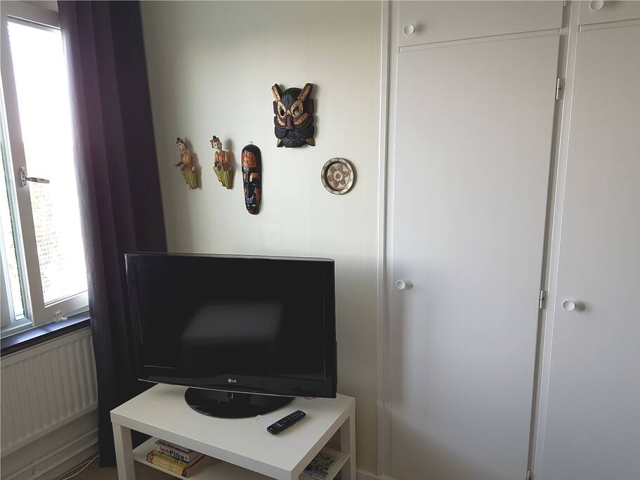 TV