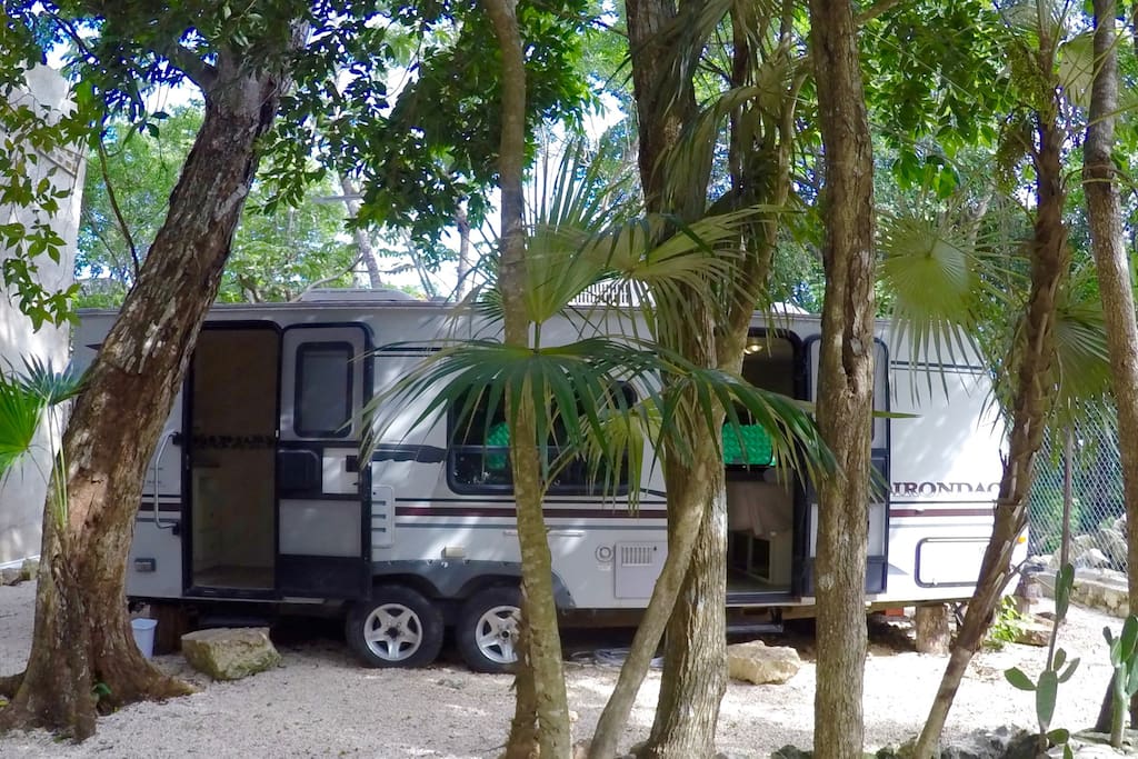 General view of our great 26 ft large camper!