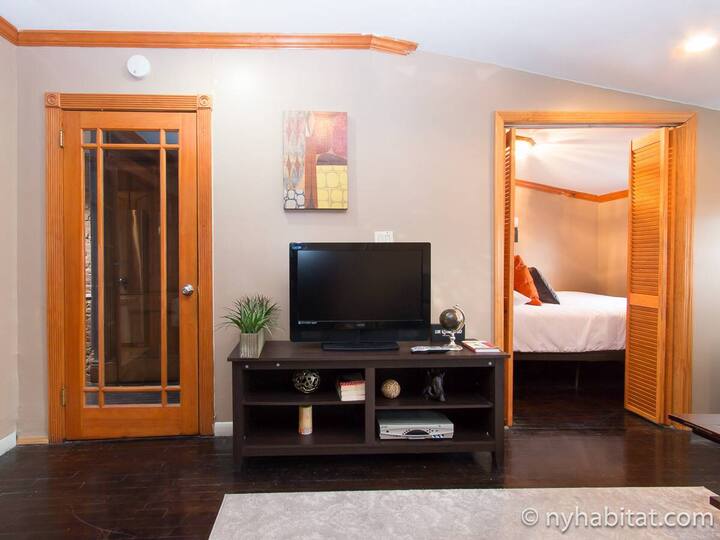 A Beautiful Brownstone Apartments for Rent in Brooklyn, New York, United States Airbnb