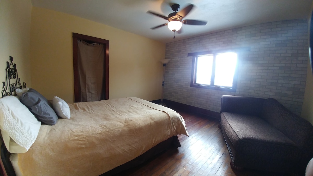 двойно легло - 1 от 2 спални