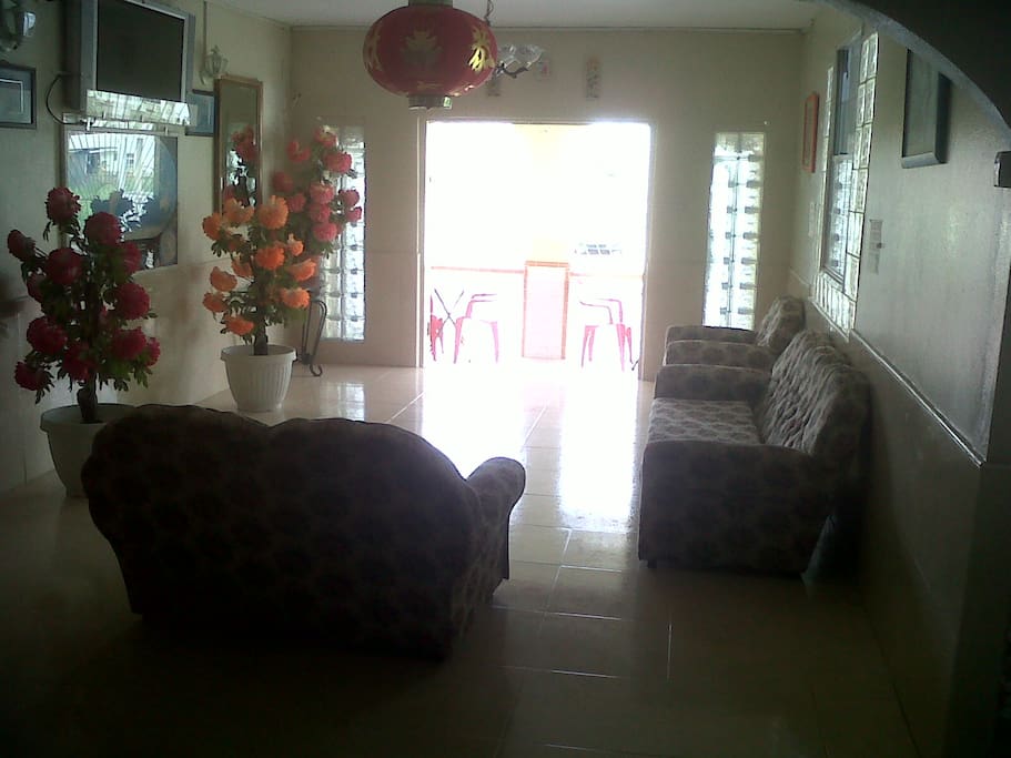 Guest Lounge