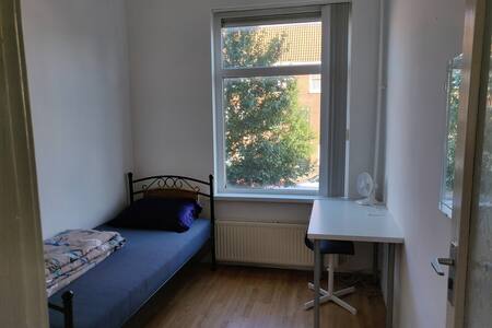 Lovely room for one guest