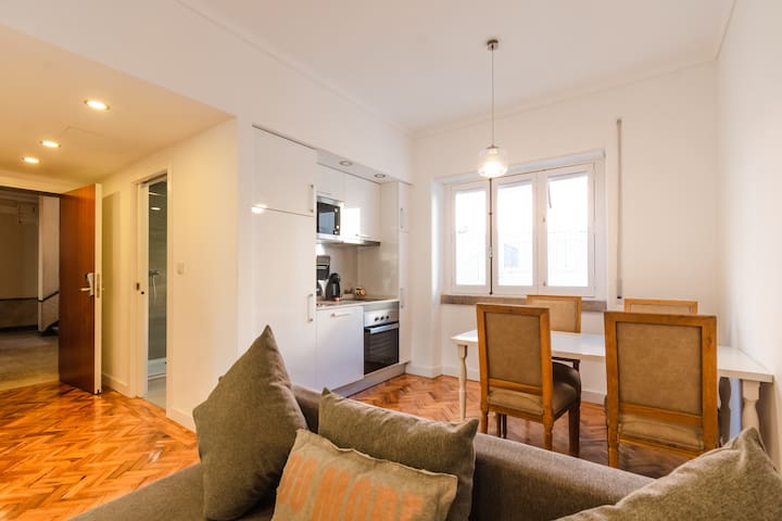 T3 in the center of Lisbon-Chiado