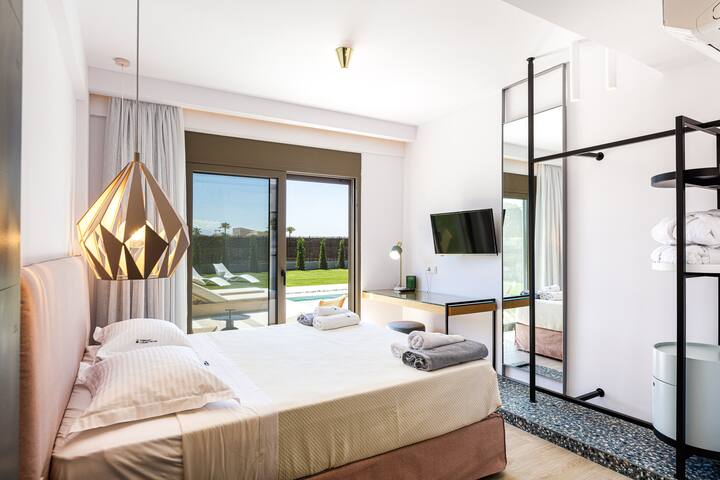 Lush Family Escape | Pool & Kids’ Zone by etouri gallery image 5