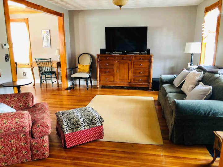 Clock Tower Inn, Wakefield. Houses for Rent in South Kingstown, Rhode Island, United States