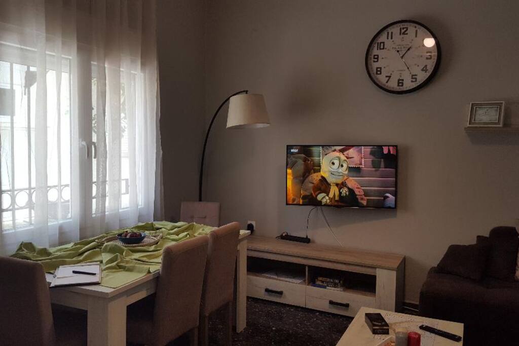 Living room 2