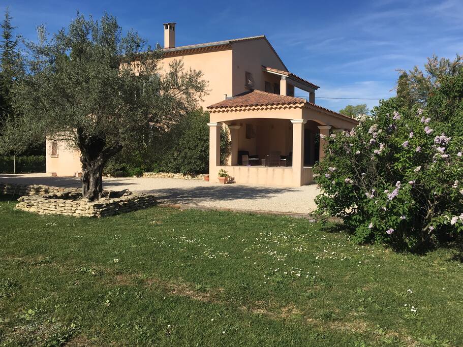 maison dans un parc de 5000m2 arboré et sans vis à vis