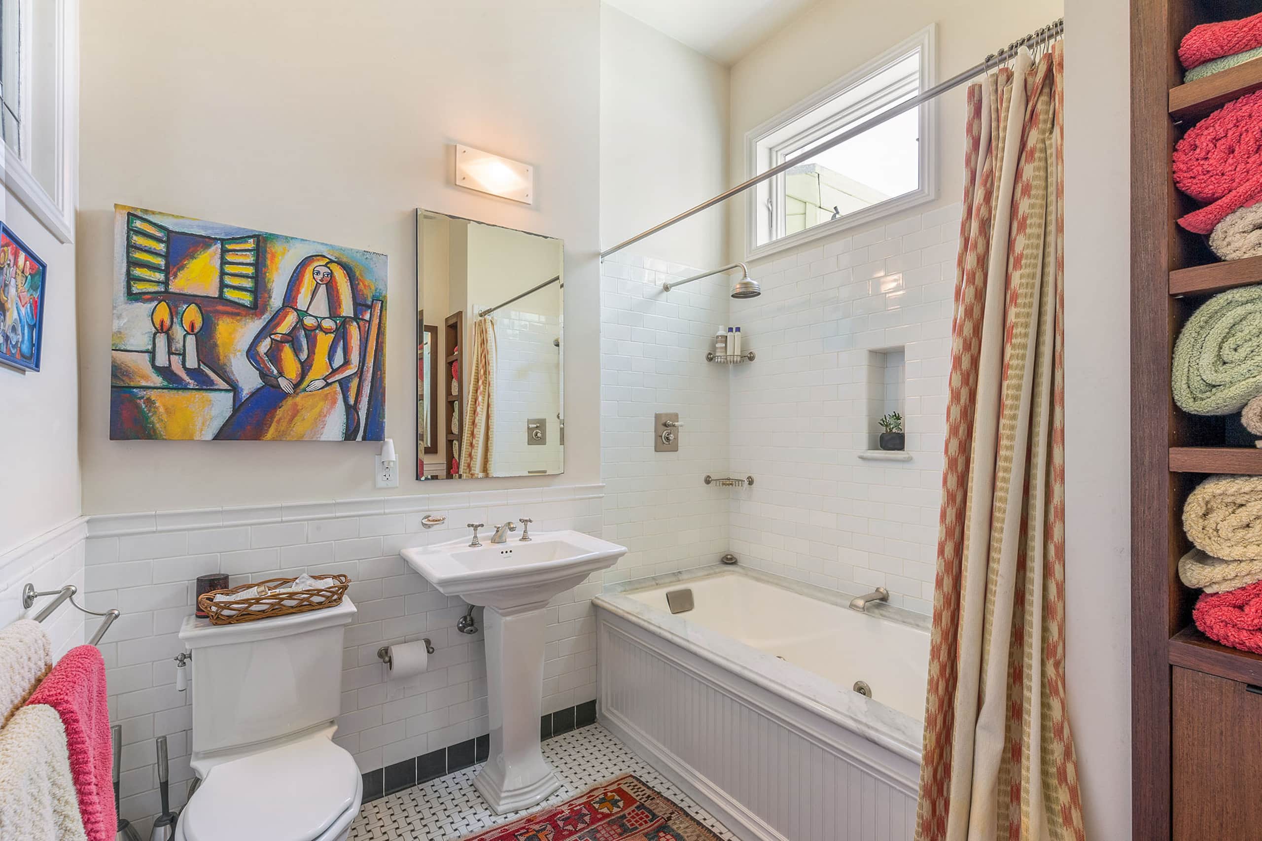 Condo in San Francisco · ★4.96 · 3 bedrooms · 3 beds · 1 bath - Image 38