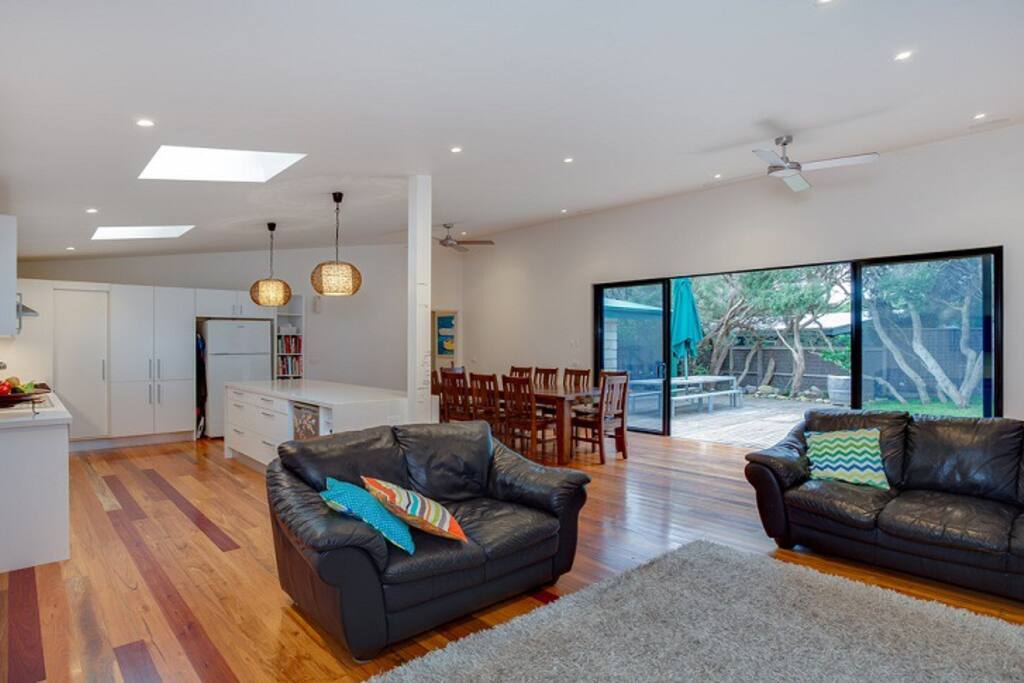 Lounge / Kitchen / Dining