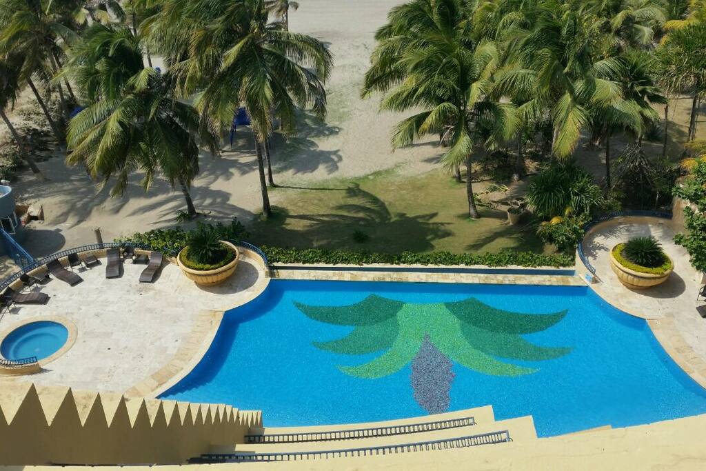 Building's Pool