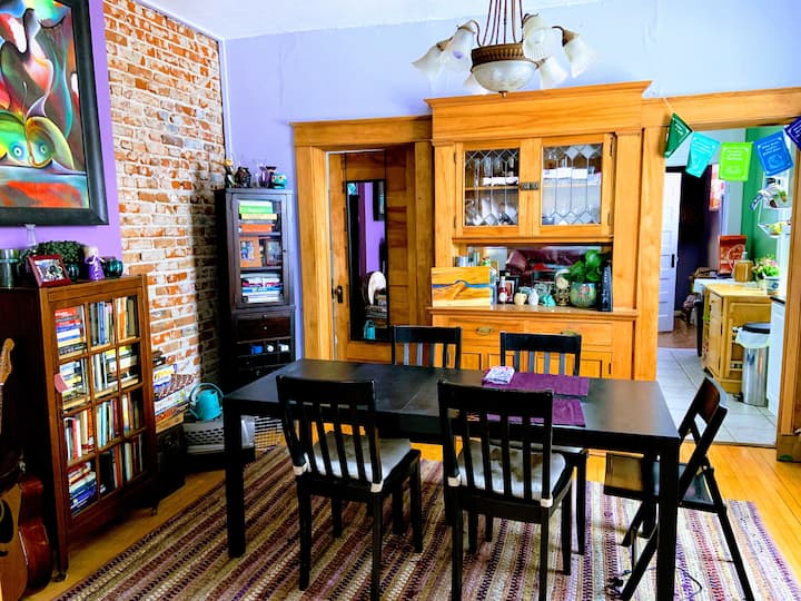 Charming Home In A Great Location W Backyard