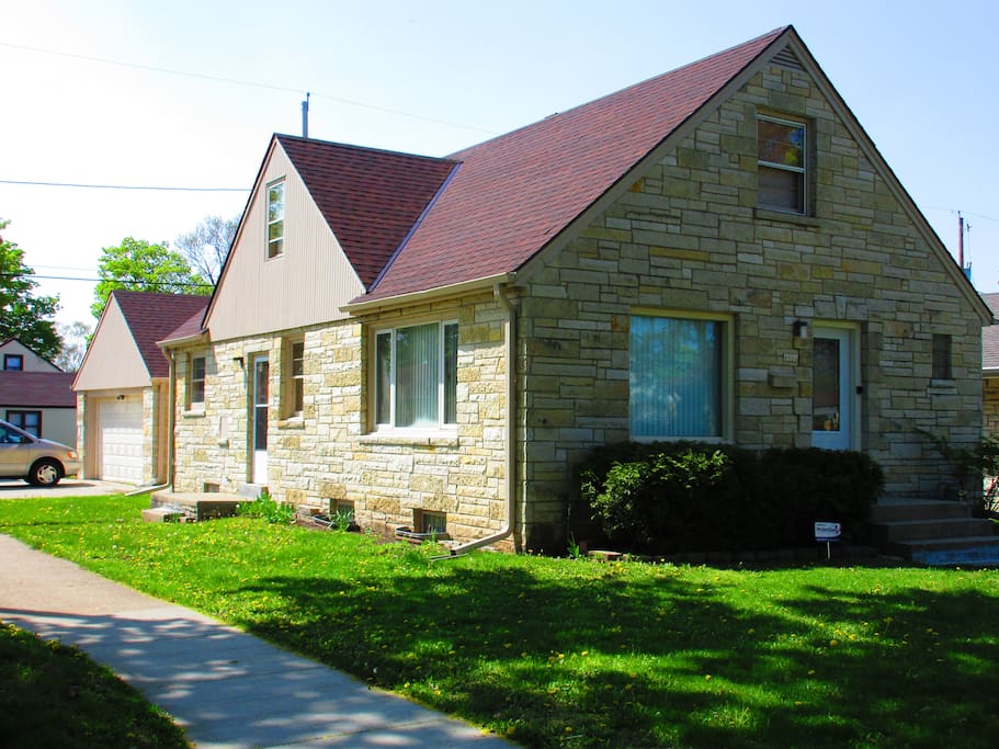 Beautiful 4 Bedroom Home with 2 Car Garage and Surface Parking