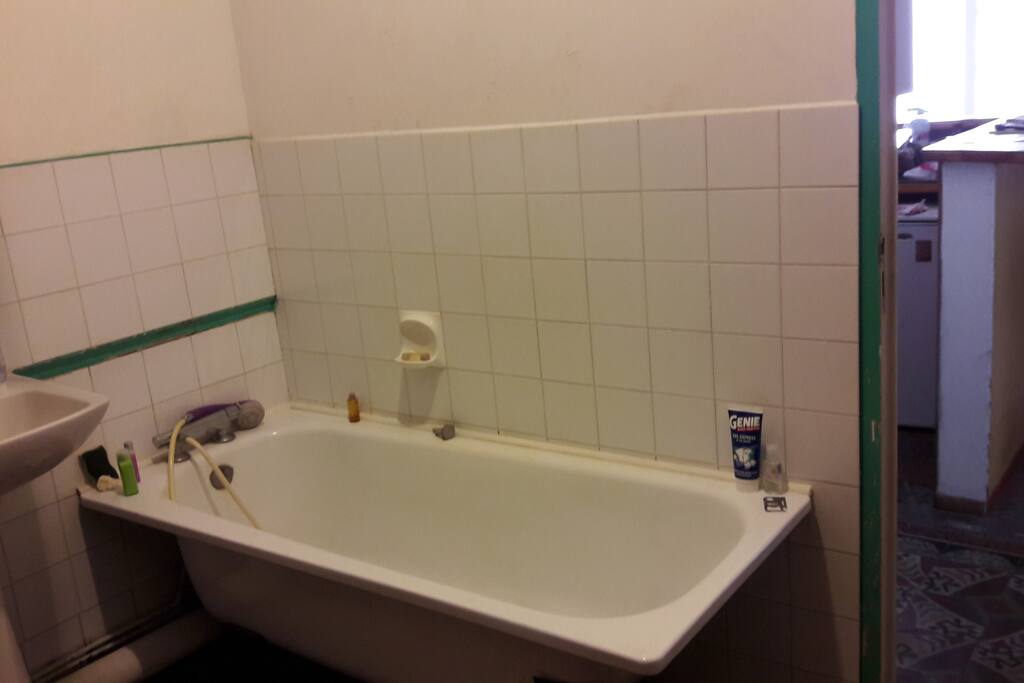 salle de bain et wc