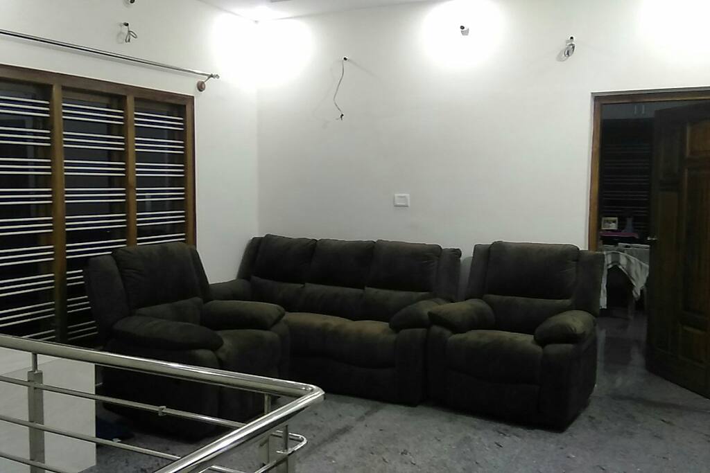 1st floor living room