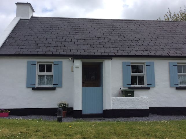 Airbnb Corofin Vacation Rentals Places To Stay County