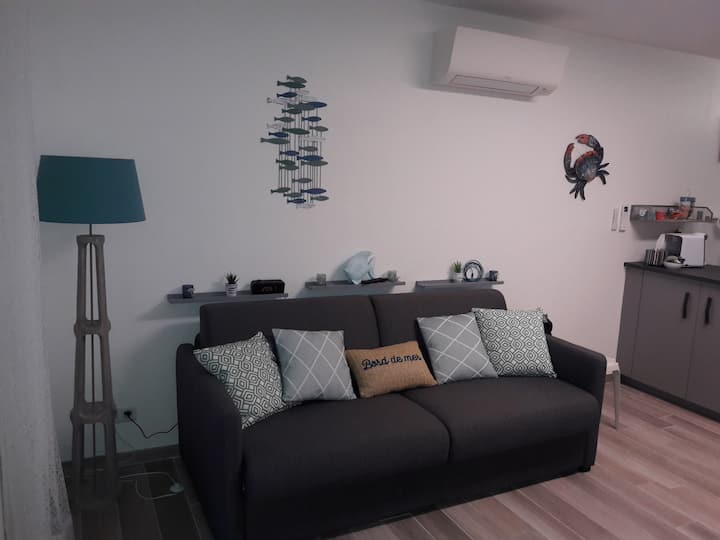 Studio Avec Jardin Et Vue Mer,  Proche De La Plage - Saint-Cyr-sur-Mer