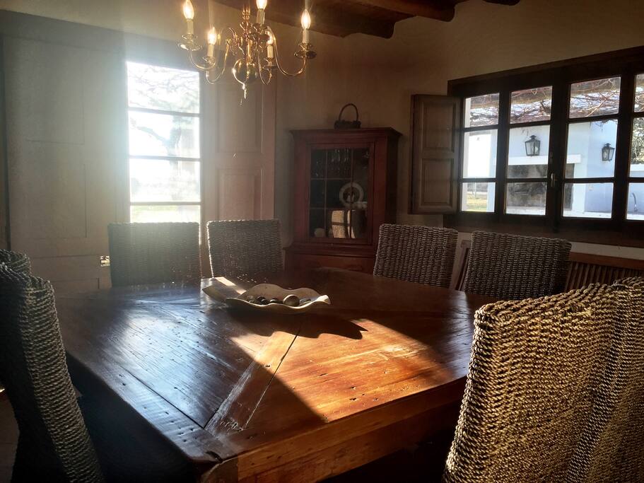 Indoor table for 8
