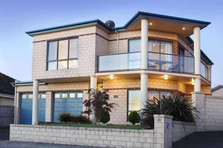 Galleywood House Warrnambool