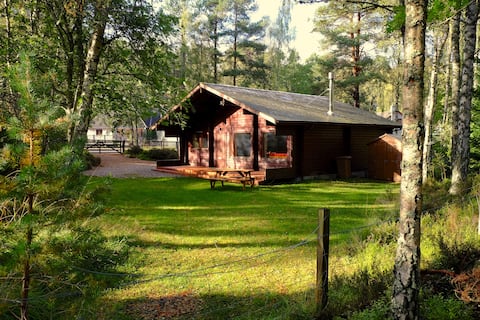 Beautiful Highland chalet with wood burning stove
