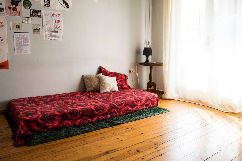 room no1 - single bed