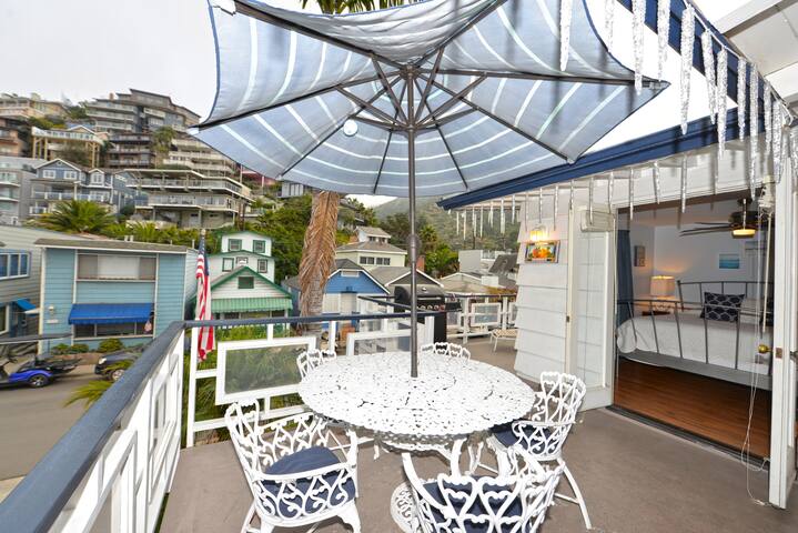 211CL-Upper-Home close to beach+Deck+Golf gallery image 2