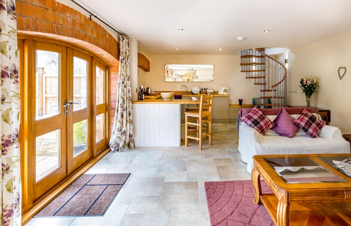 The Arch, Country Apartment - Sherborne