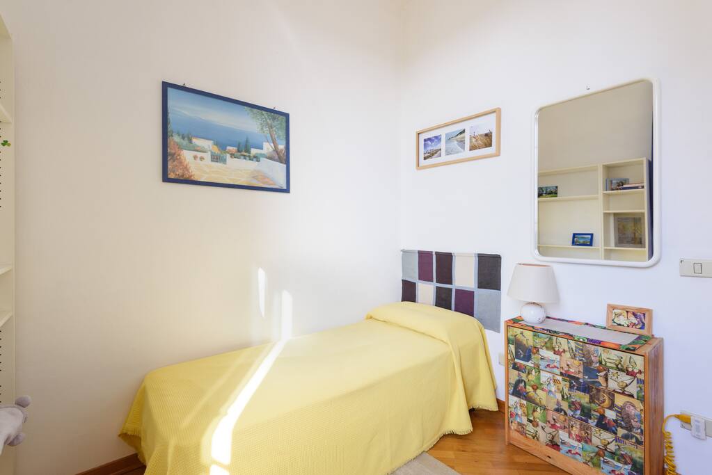 Camera singola
Single bedroom